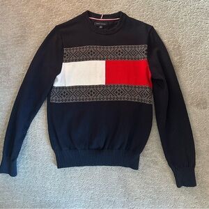 Tommy Hilfiger brand men’s winter sweater. Size XS